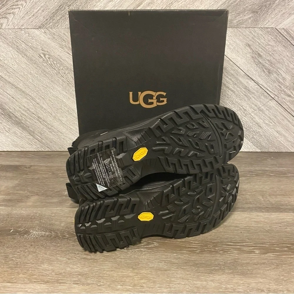 UGG | Men’s Felton Black WaterProof Leather Snow Boots NEW